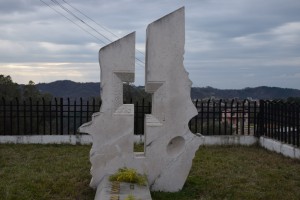 Varri i Ibrahim Kodrës në fshatin Ishëm të Durrësit | Foto nga Lindita Çela